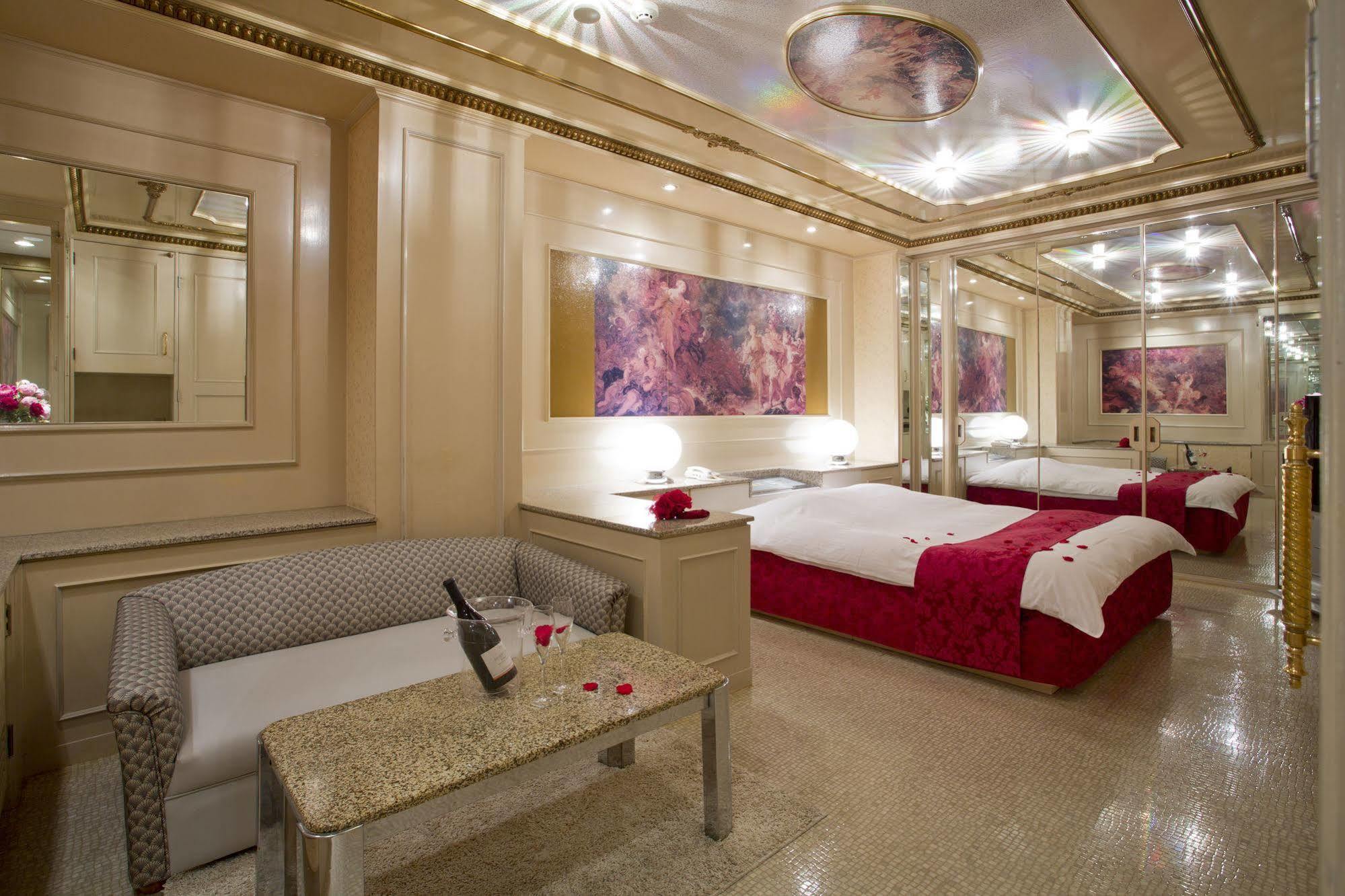 Hotel Casablanca (Adults Only) Osaka Esterno foto